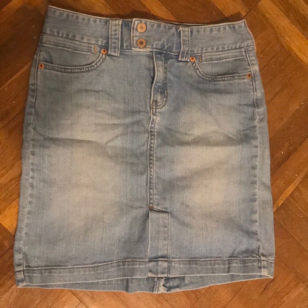 Gap stretch denim skirt sz 4